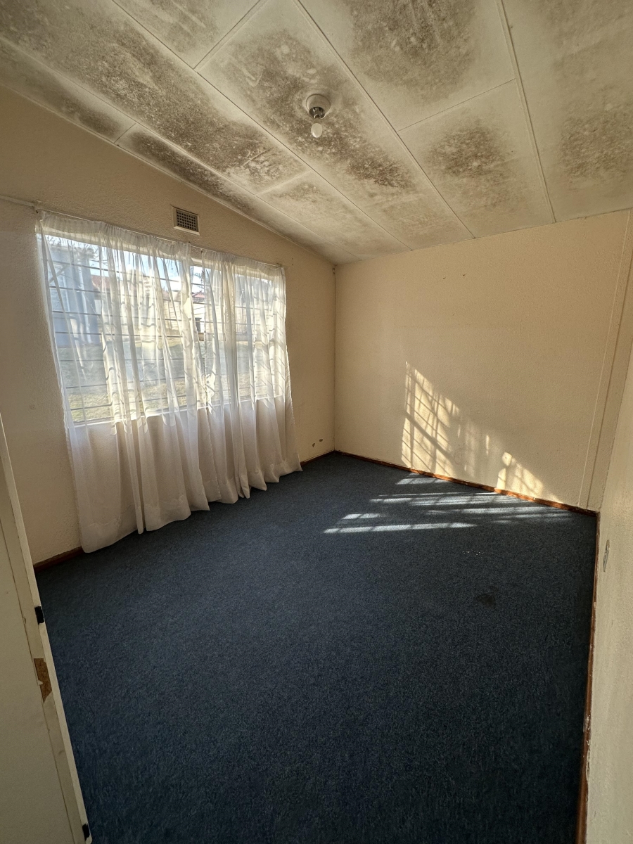 To Let 3 Bedroom Property for Rent in Naturena Gauteng