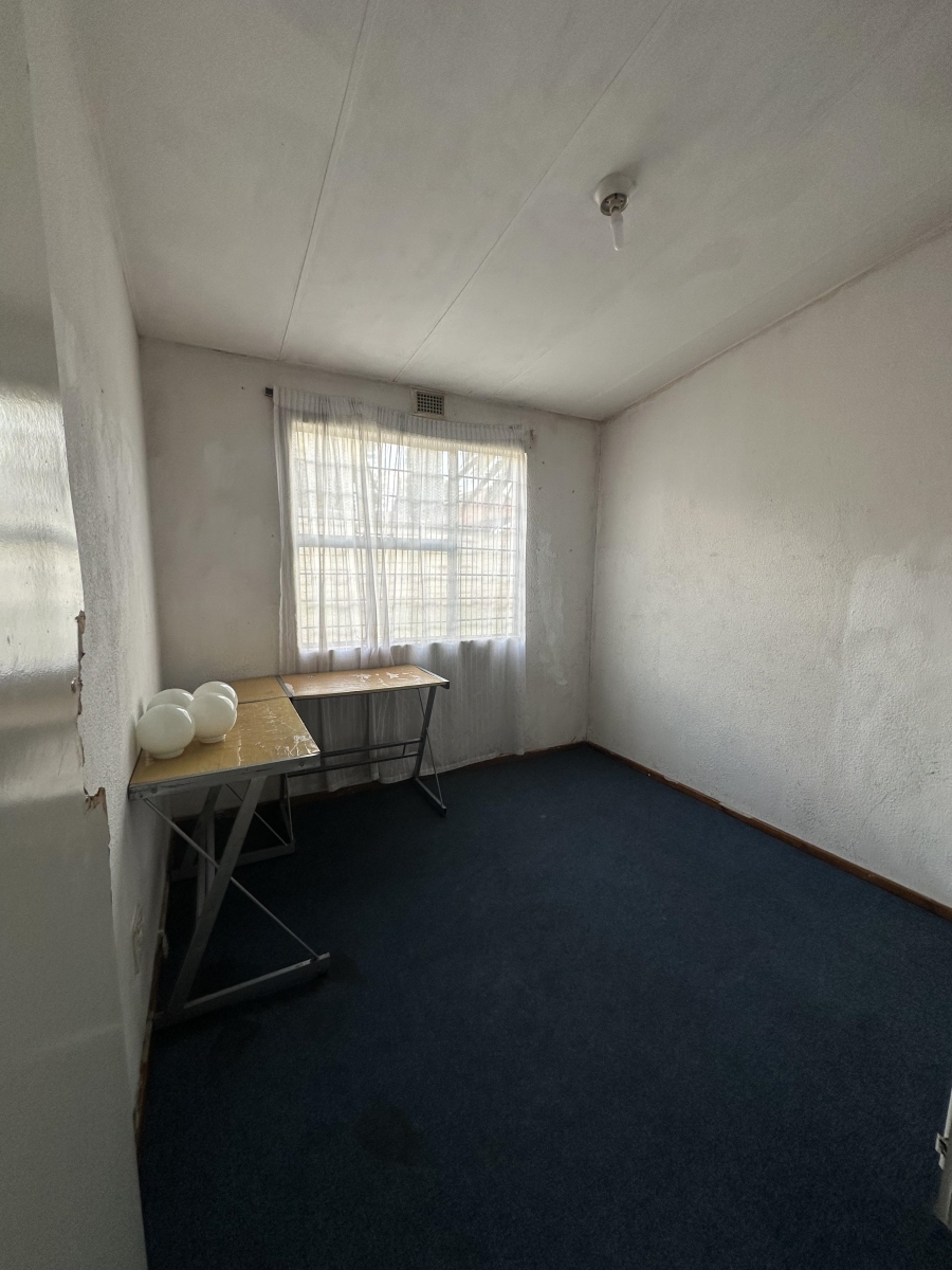 To Let 3 Bedroom Property for Rent in Naturena Gauteng