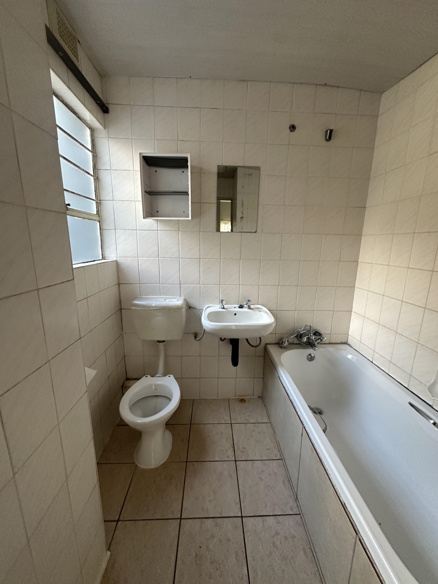 To Let 3 Bedroom Property for Rent in Naturena Gauteng