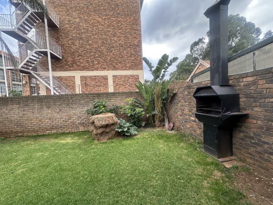 2 Bedroom Property for Sale in Horison Gauteng
