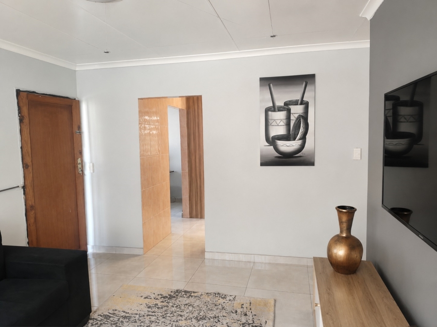 3 Bedroom Property for Sale in Ormonde View Gauteng