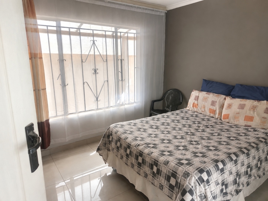 3 Bedroom Property for Sale in Ormonde View Gauteng