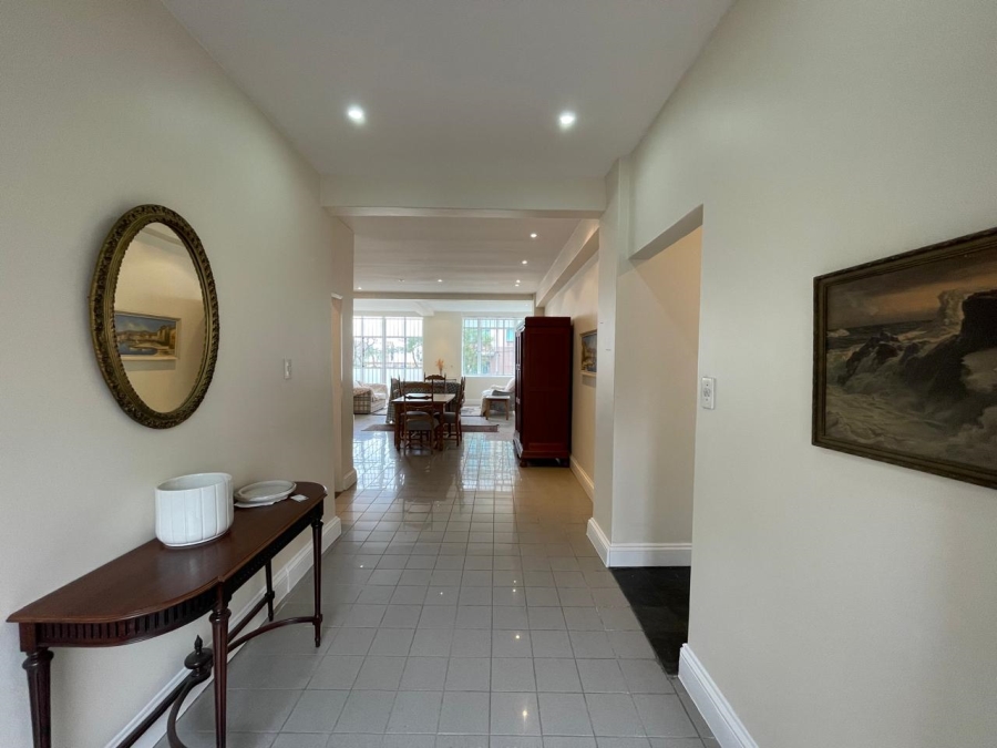 To Let 1 Bedroom Property for Rent in Rosebank Gauteng