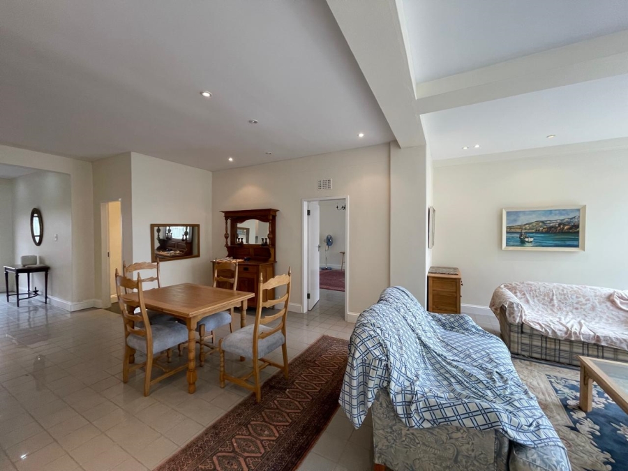 To Let 1 Bedroom Property for Rent in Rosebank Gauteng