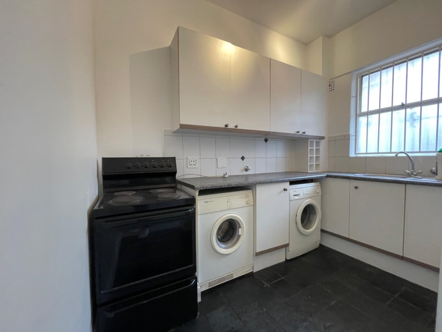 To Let 1 Bedroom Property for Rent in Rosebank Gauteng