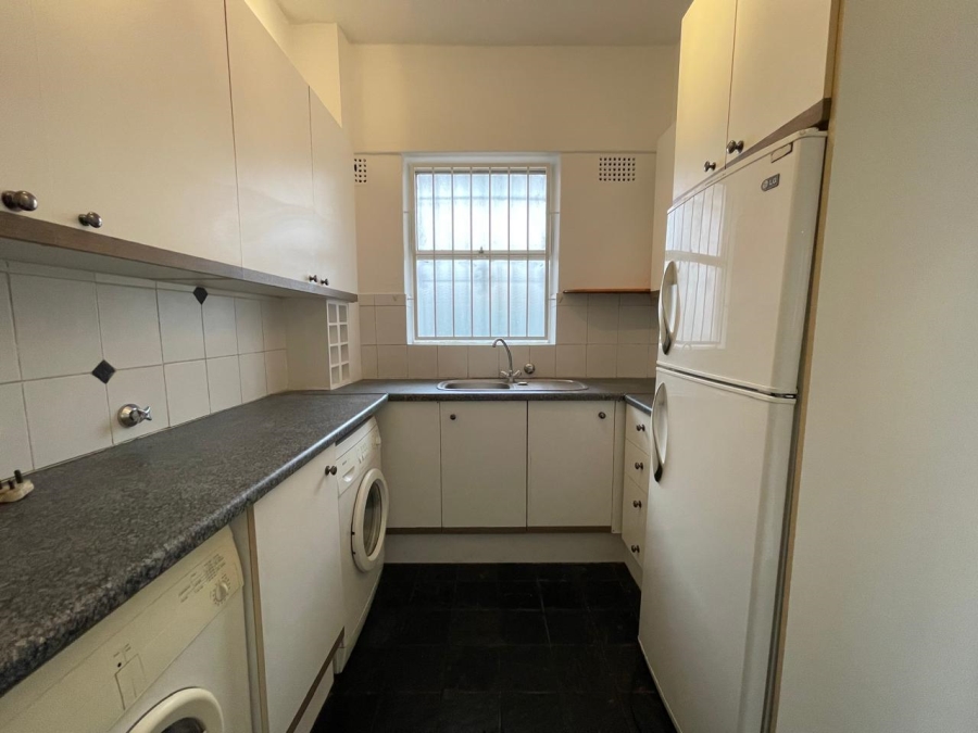 To Let 1 Bedroom Property for Rent in Rosebank Gauteng