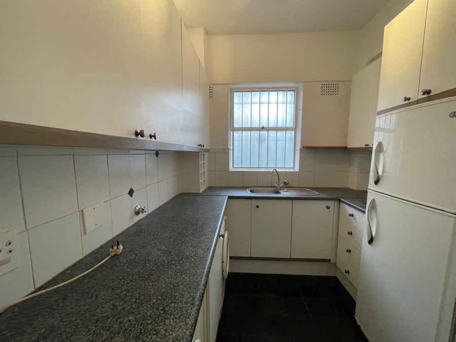 To Let 1 Bedroom Property for Rent in Rosebank Gauteng