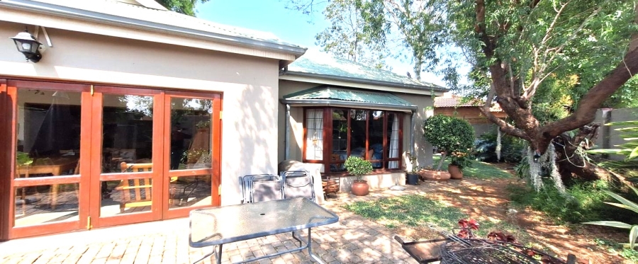 Commercial Property for Sale in Equestria Gauteng