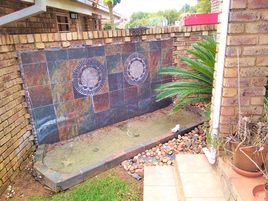 To Let 2 Bedroom Property for Rent in Newlands Gauteng