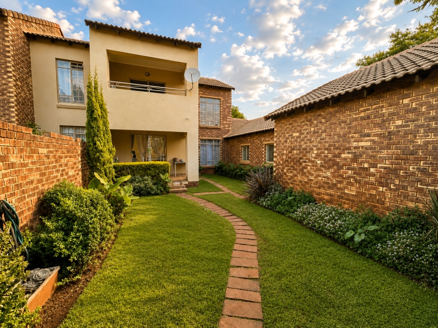 To Let 2 Bedroom Property for Rent in Olympus AH Gauteng