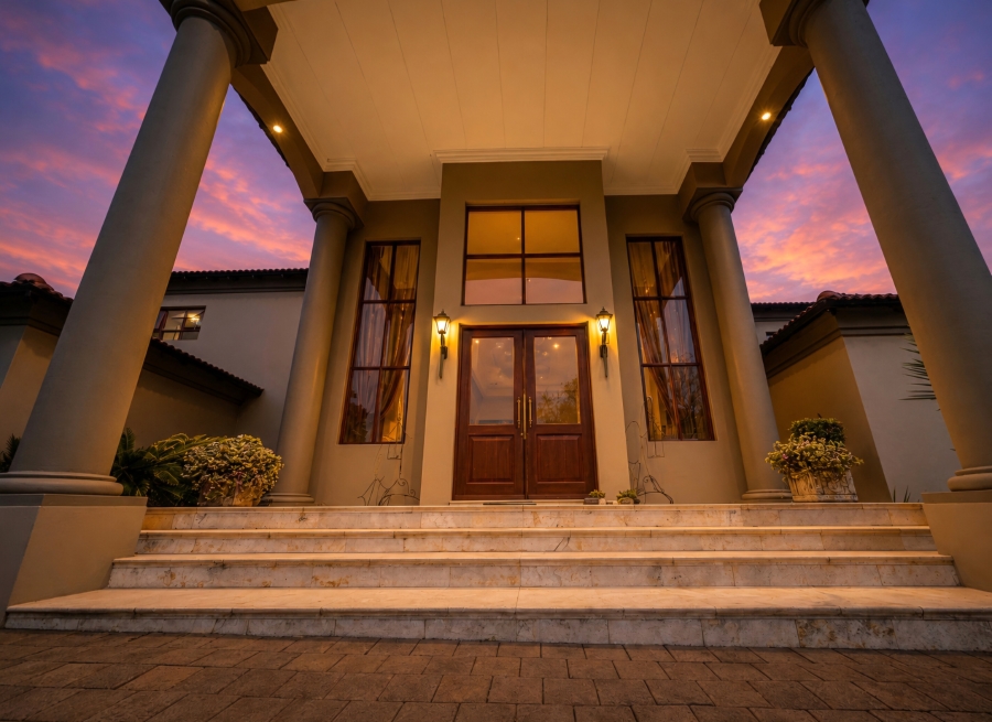 6 Bedroom Property for Sale in Zwavelpoort Gauteng