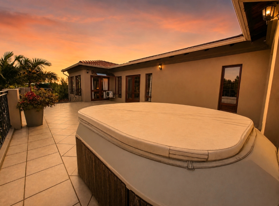 6 Bedroom Property for Sale in Zwavelpoort Gauteng