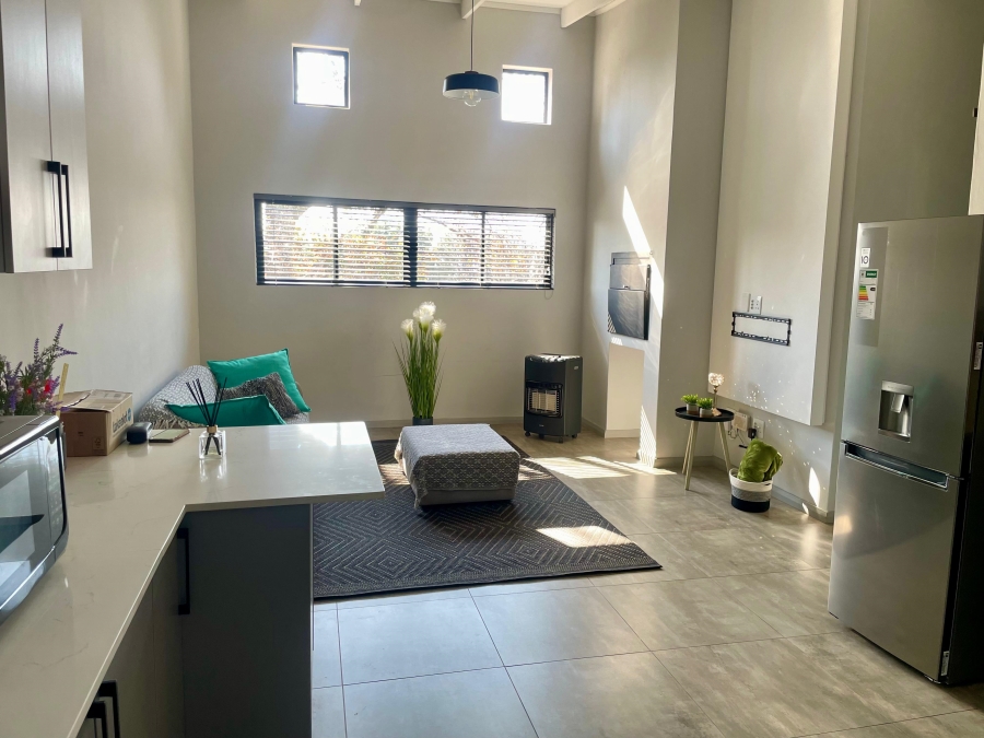 2 Bedroom Property for Sale in Alphen Park Gauteng