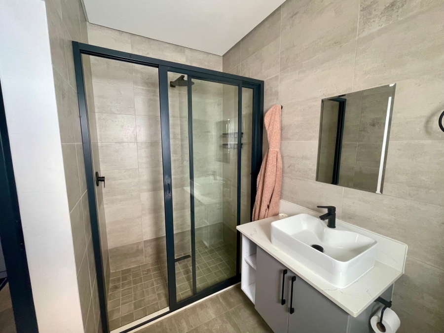 2 Bedroom Property for Sale in Alphen Park Gauteng