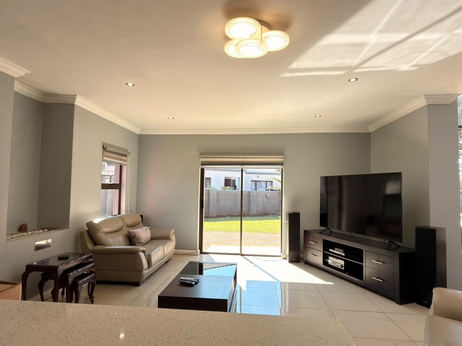 4 Bedroom Property for Sale in Silverwoods Country Estate Gauteng