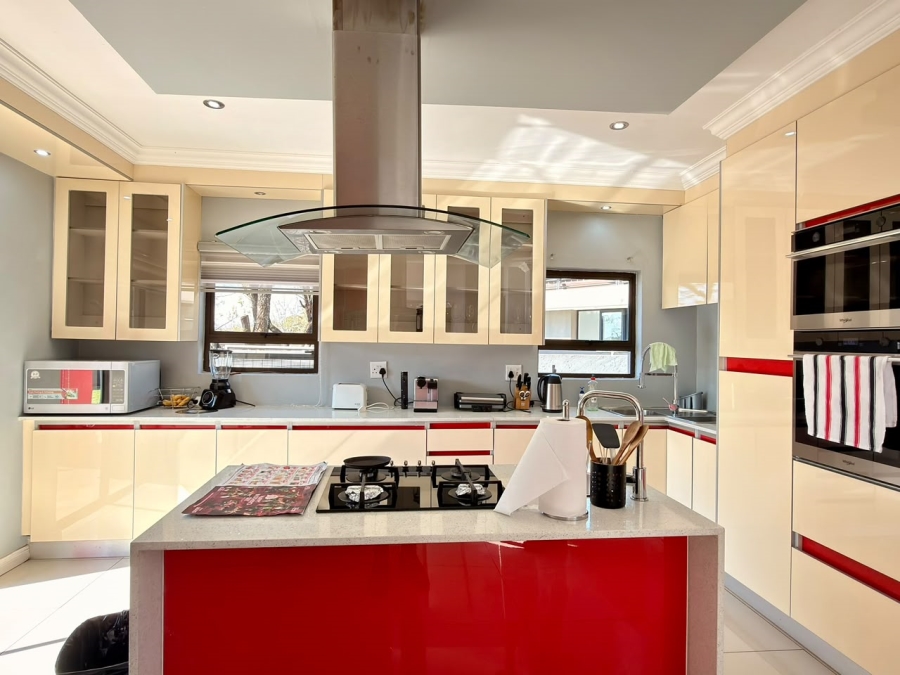 4 Bedroom Property for Sale in Silverwoods Country Estate Gauteng