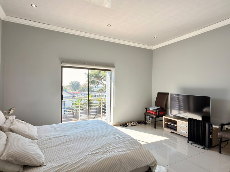 4 Bedroom Property for Sale in Silverwoods Country Estate Gauteng