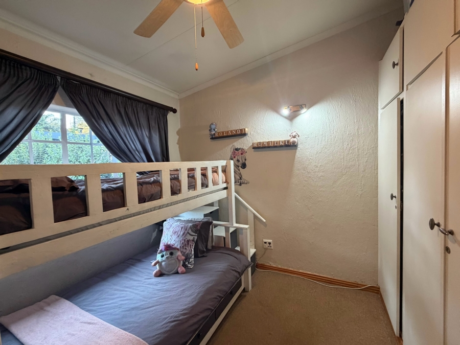 4 Bedroom Property for Sale in Wierda Park Gauteng