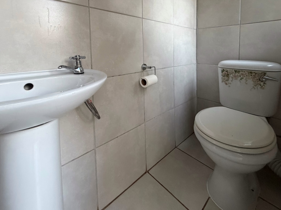 4 Bedroom Property for Sale in Wierda Park Gauteng
