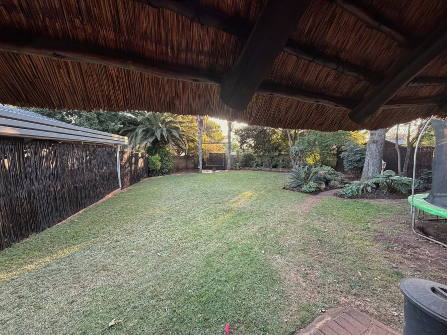4 Bedroom Property for Sale in Wierda Park Gauteng