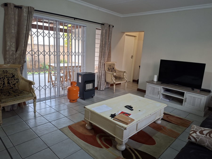 3 Bedroom Property for Sale in Willow Park Manor Gauteng