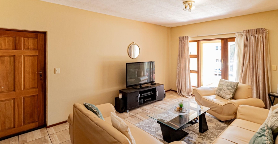 2 Bedroom Property for Sale in Erand Gardens Gauteng