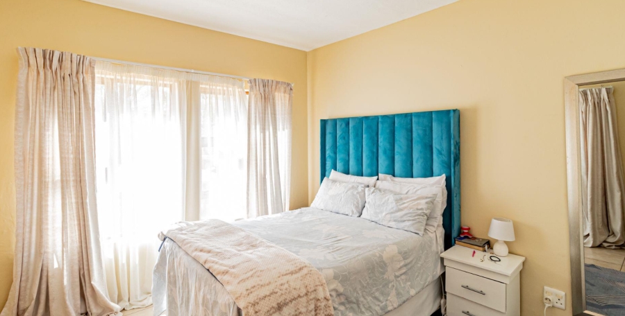 2 Bedroom Property for Sale in Erand Gardens Gauteng