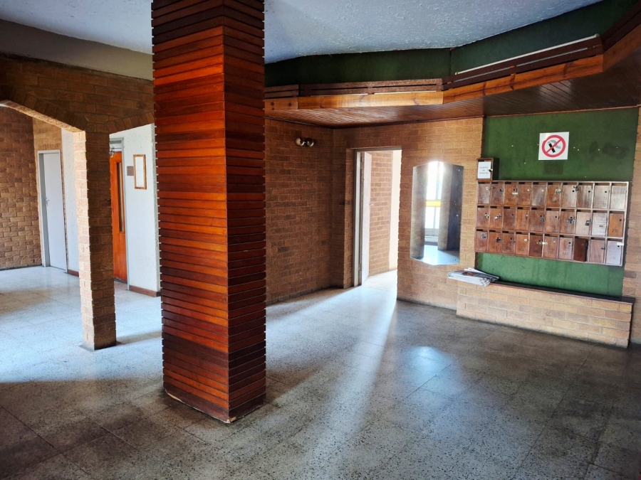 1 Bedroom Property for Sale in Moregloed Gauteng