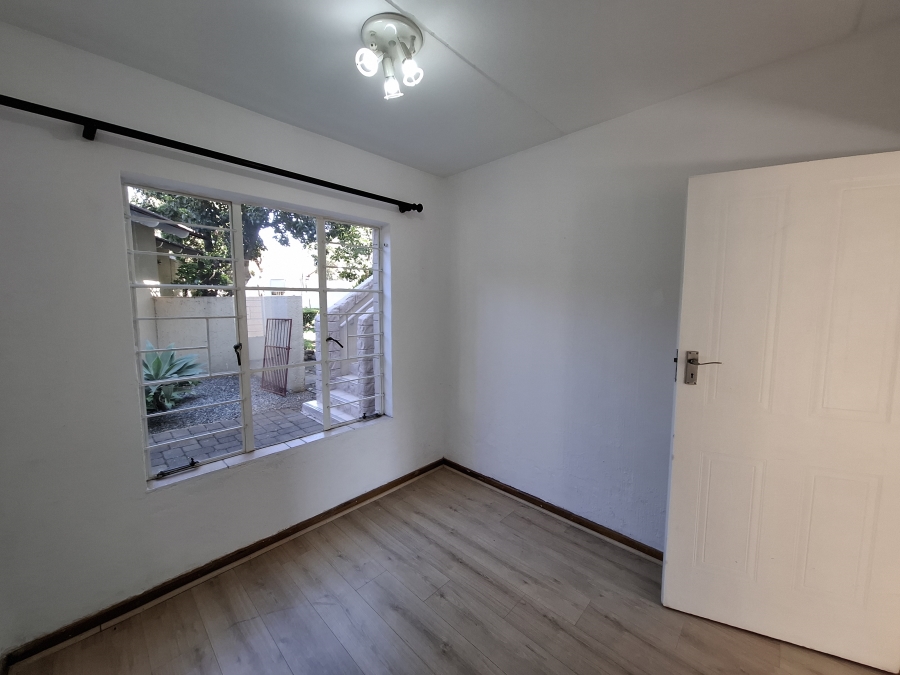 3 Bedroom Property for Sale in Faerie Glen Gauteng