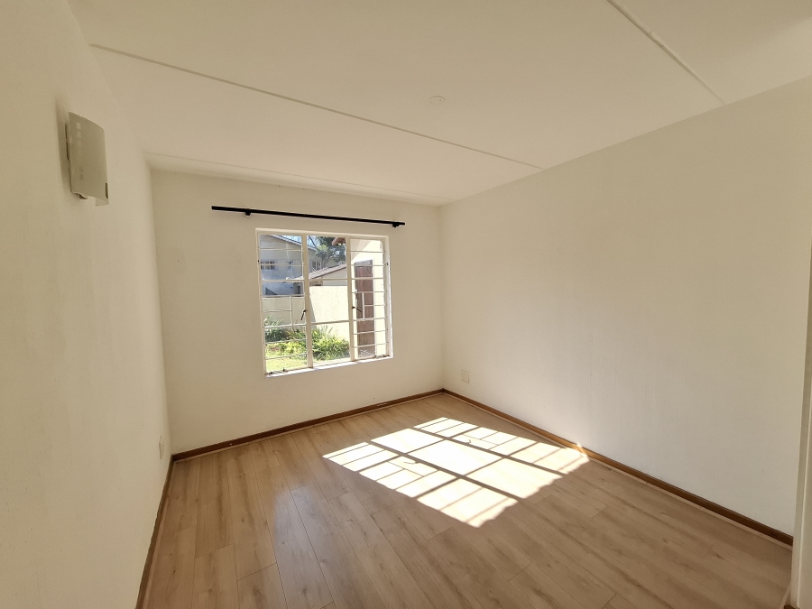 3 Bedroom Property for Sale in Faerie Glen Gauteng