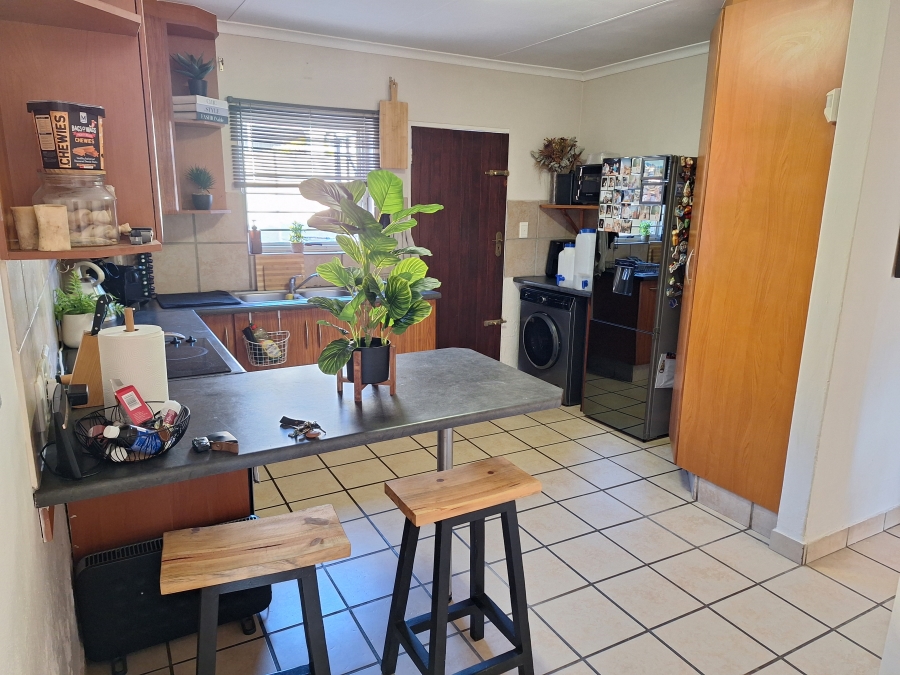 2 Bedroom Property for Sale in Equestria Gauteng