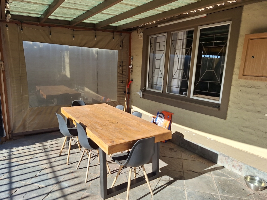 2 Bedroom Property for Sale in Equestria Gauteng