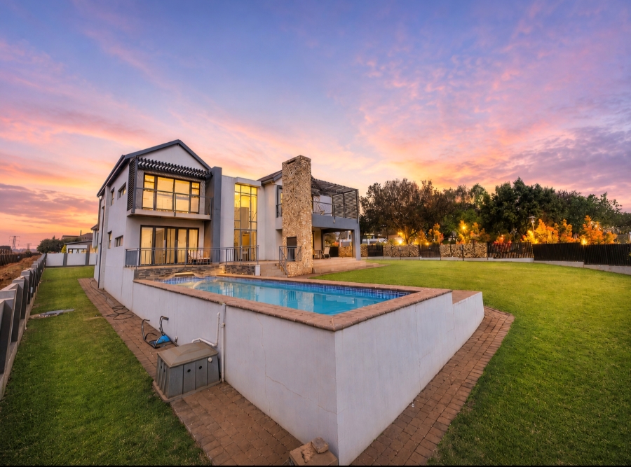 5 Bedroom Property for Sale in The Hills Game Reserve Estate Gauteng