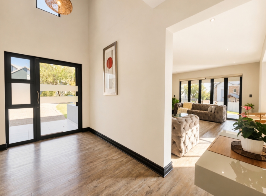5 Bedroom Property for Sale in The Hills Game Reserve Estate Gauteng