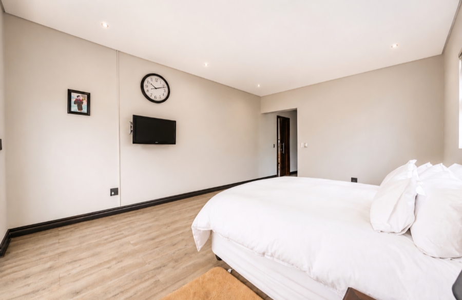 5 Bedroom Property for Sale in The Hills Game Reserve Estate Gauteng