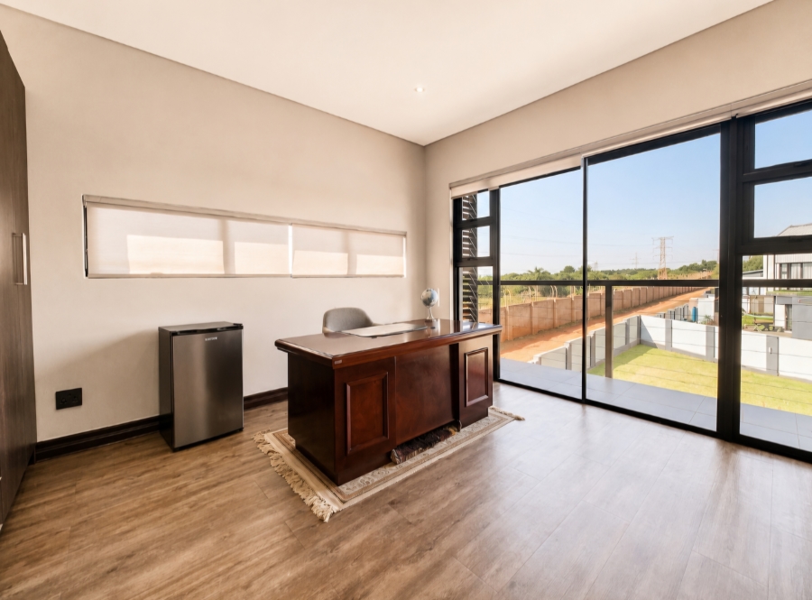 5 Bedroom Property for Sale in The Hills Game Reserve Estate Gauteng