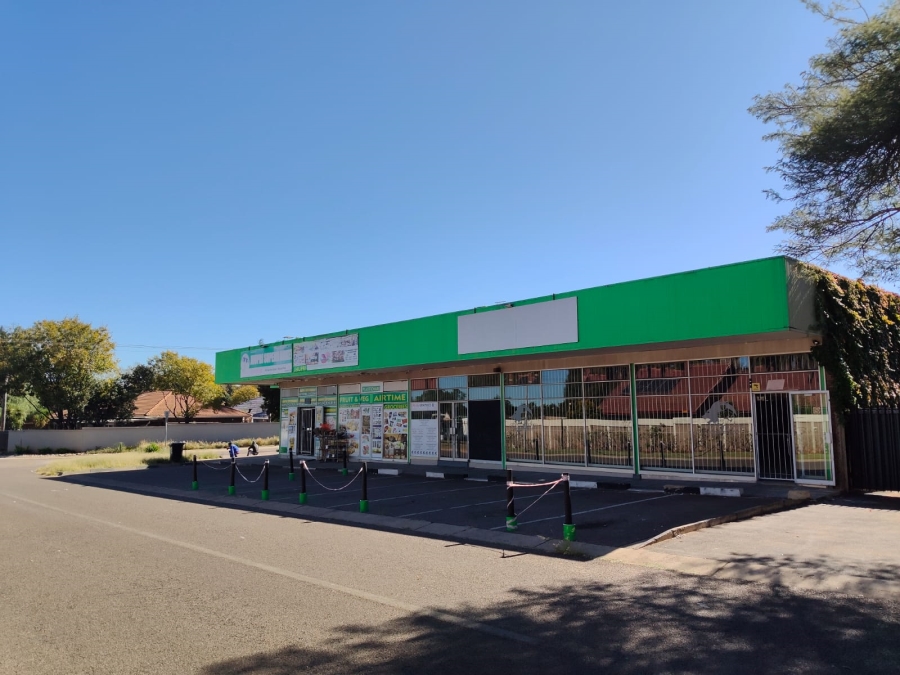 To Let Commercial Property for Rent in Wierda Park Gauteng