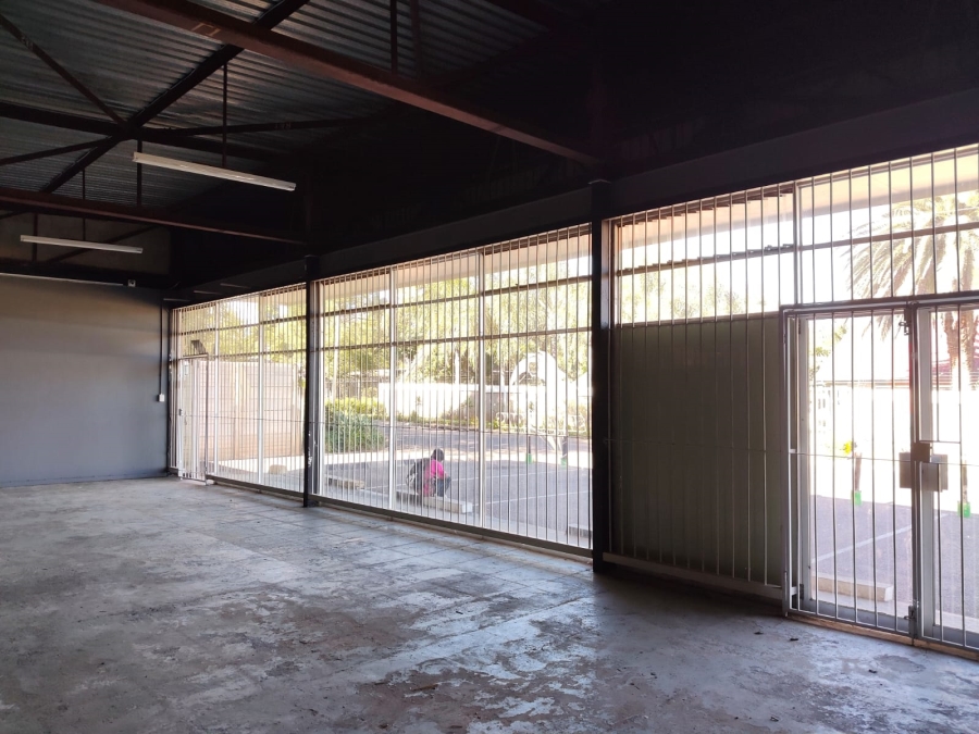 To Let Commercial Property for Rent in Wierda Park Gauteng