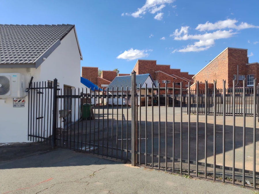 Commercial Property for Sale in Wierda Park Gauteng