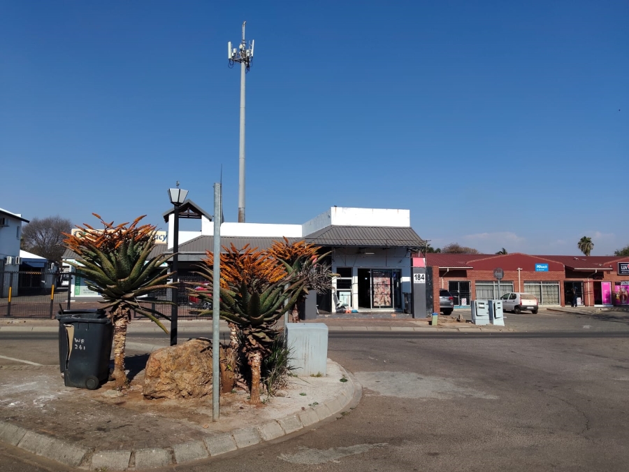 Commercial Property for Sale in Wierda Park Gauteng