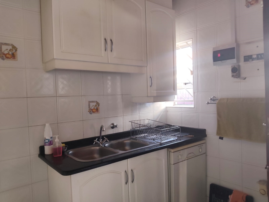 3 Bedroom Property for Sale in Laudium Gauteng