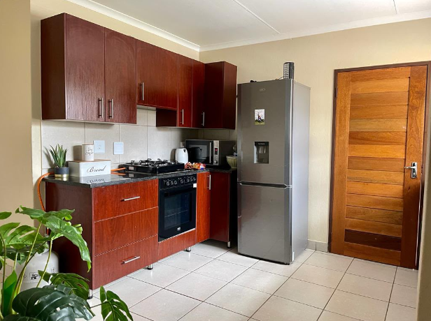 3 Bedroom Property for Sale in Kosmosdal Gauteng