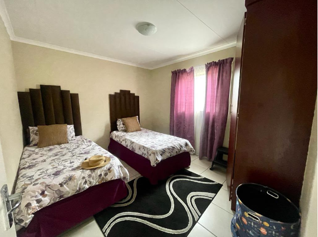 3 Bedroom Property for Sale in Kosmosdal Gauteng