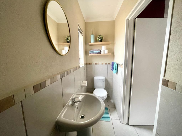 3 Bedroom Property for Sale in Kosmosdal Gauteng