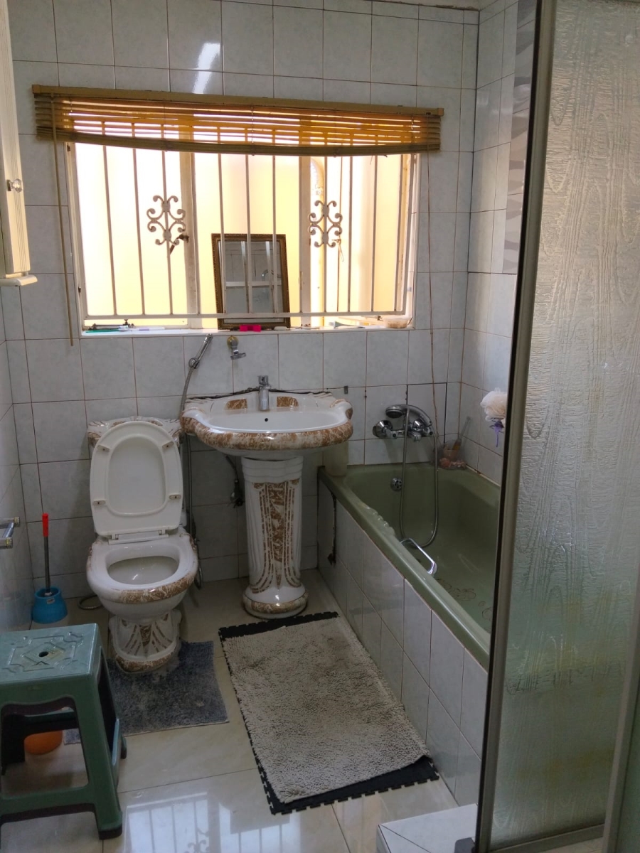 6 Bedroom Property for Sale in Laudium Gauteng