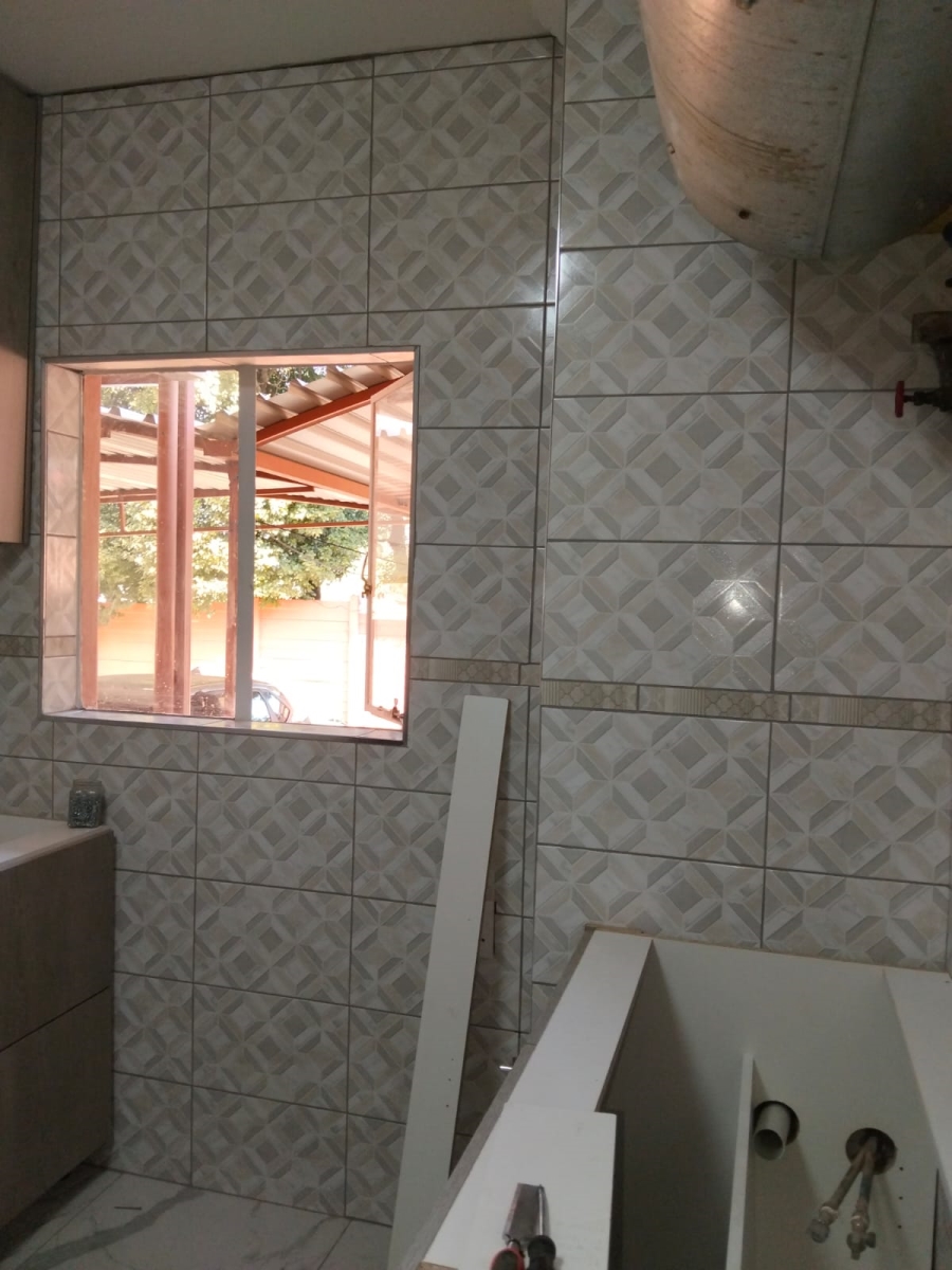 6 Bedroom Property for Sale in Laudium Gauteng