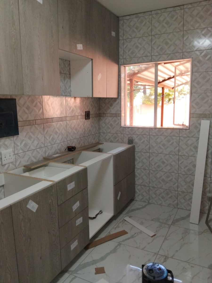 6 Bedroom Property for Sale in Laudium Gauteng
