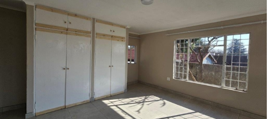 5 Bedroom Property for Sale in Proclamation Hill Gauteng