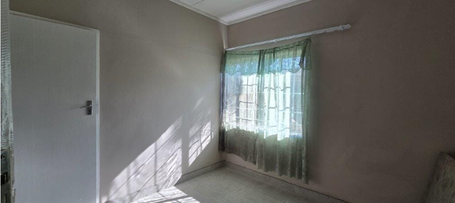 5 Bedroom Property for Sale in Proclamation Hill Gauteng