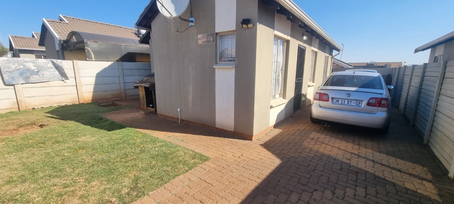 3 Bedroom Property for Sale in Sky City Gauteng